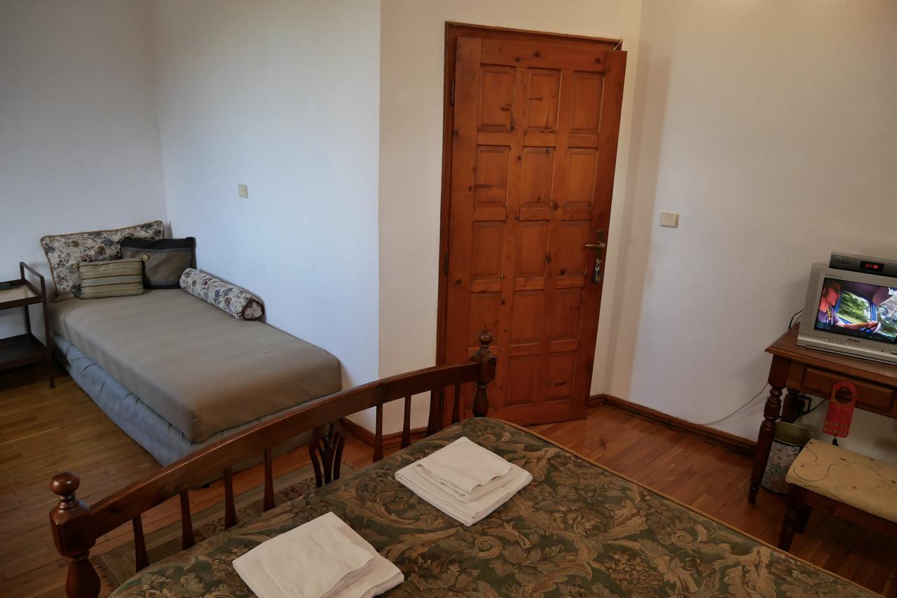 Castle Cottage Bed & Breakfast ベログラドチク エクステリア 写真