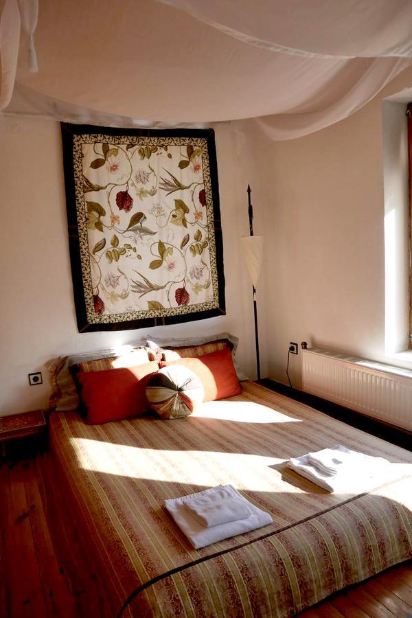 Castle Cottage Bed & Breakfast ベログラドチク エクステリア 写真
